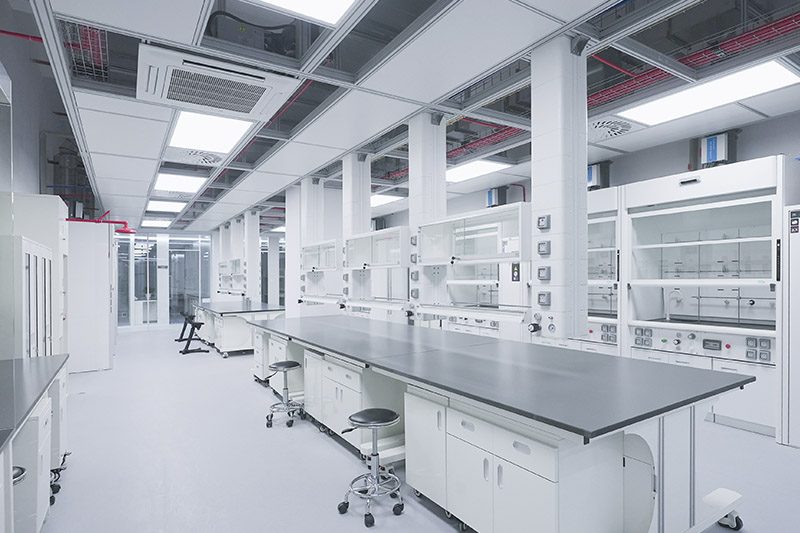 阆中实验室革新：安全与科技的现代融合
